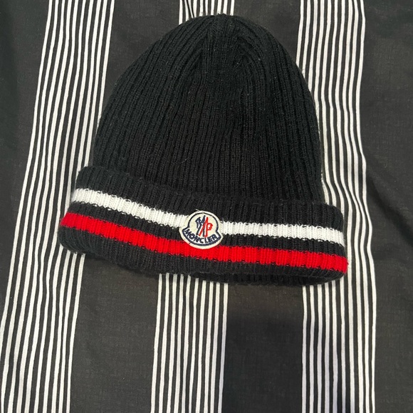 Moncler Other - Moncler Black and Red Beanie